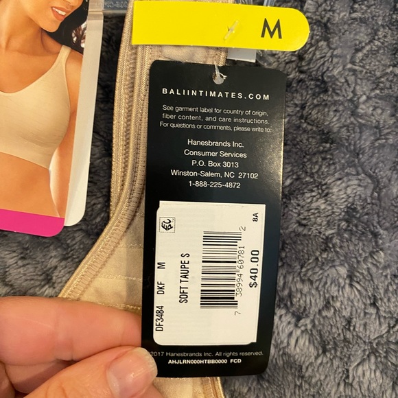 NWT Bali Comfort Revolutions wireless lightly lined form shaping bra SzM - Picture 10 of 10